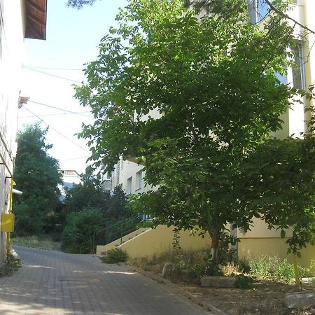 Lary Apartament Suceava Eksteriør bilde